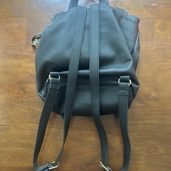 Steve Madden black faux leather backpack - Picture 2 of 8